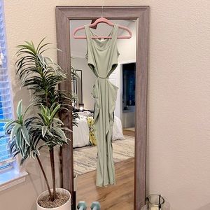 Cute mint green dress with side cut outs